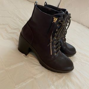 Reddish Brown Heeled Combat Lace Up Boots Rubber